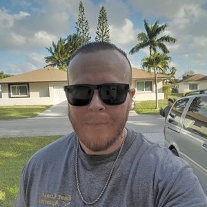 Meet your Posher, Kyle